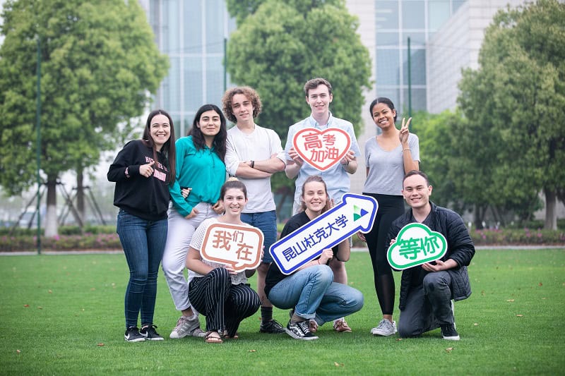 class of 2025 sees largest enrollment of international students 0u5a8270