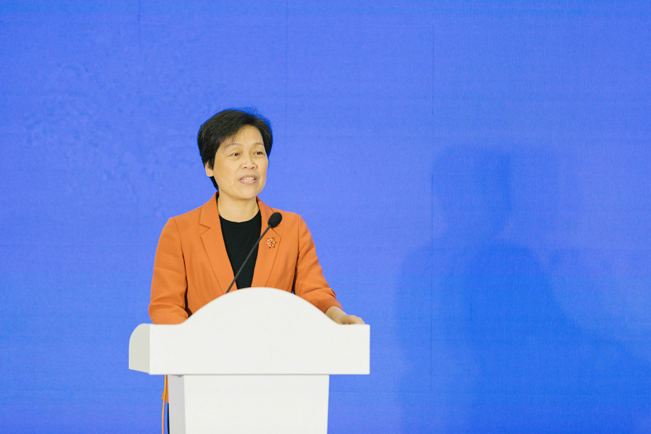 Duke Kunshan University Held its First Thanks-Giving Dinner & Scholarship Celebration 3 first thanks giving dinner 003 01