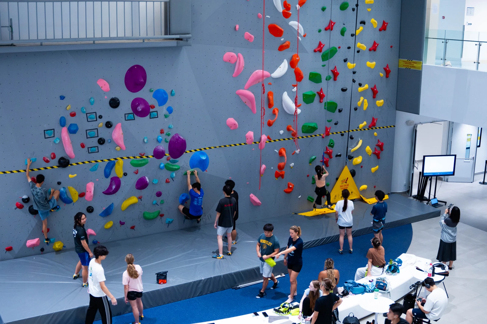 4-lane indoor climbing wall