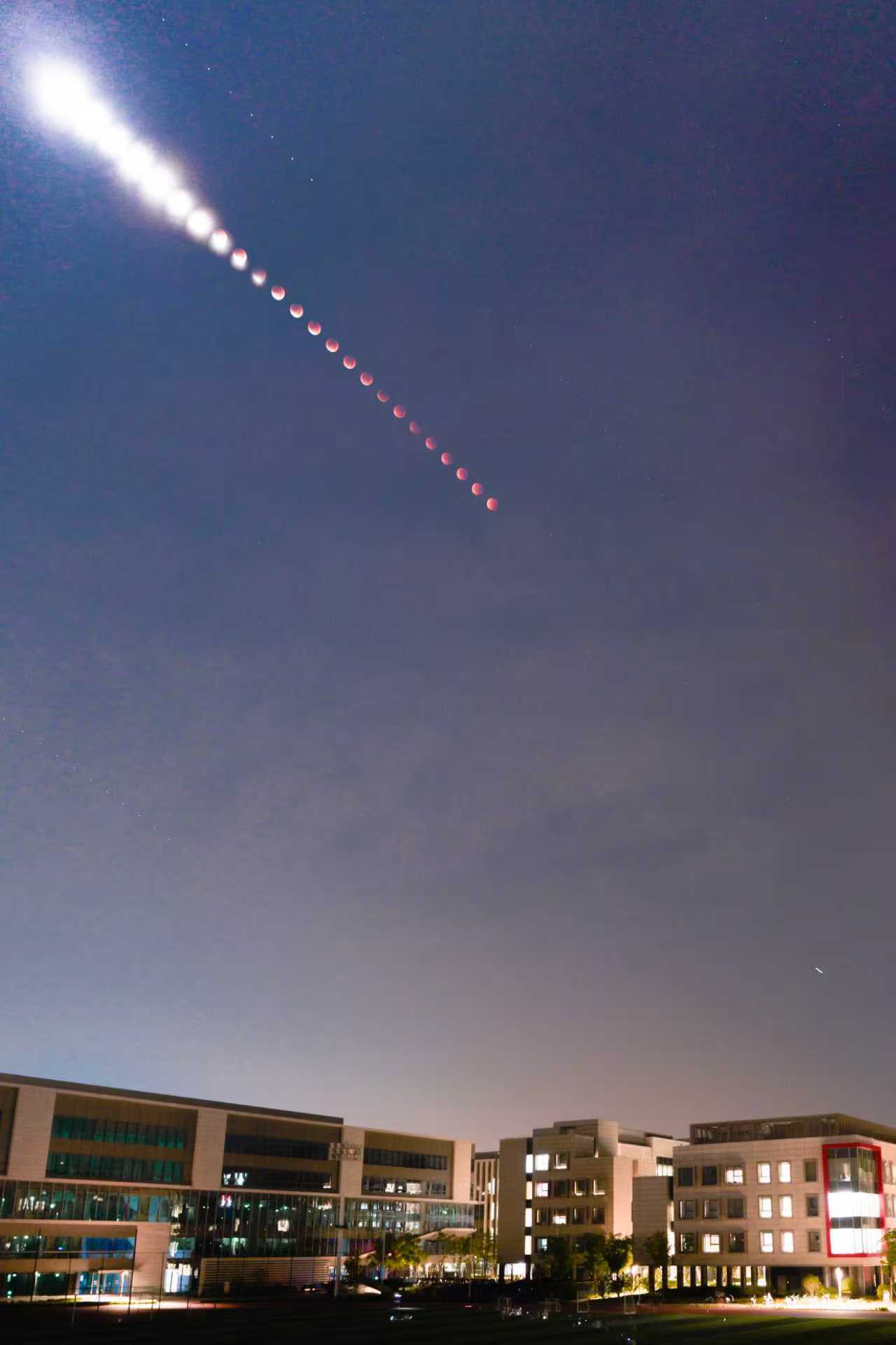 月亮为什么会“脸红”? 3 red moon 4