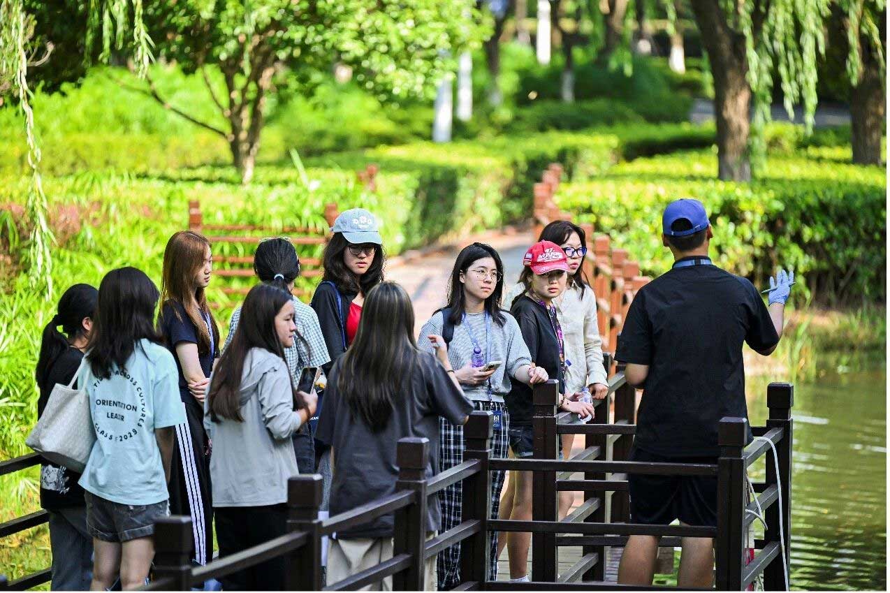 昆山杜克大学荣获全球绿色可持续先锋奖 5 DKU recognized as Global Green Sustainability Pioneer 5 2