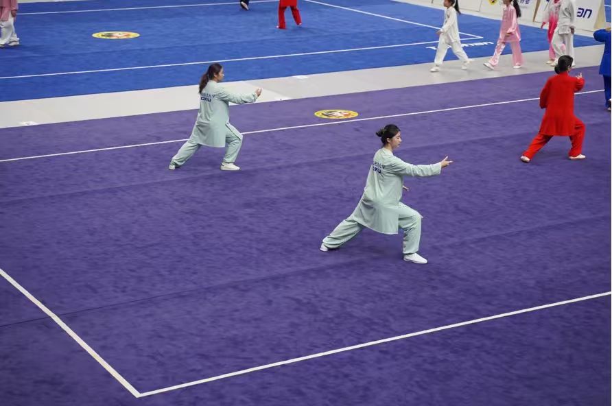 昆杜太极队夺得国际A级大赛一等奖! 9 DKU Taiji Team Triumphs at International Tournament 9