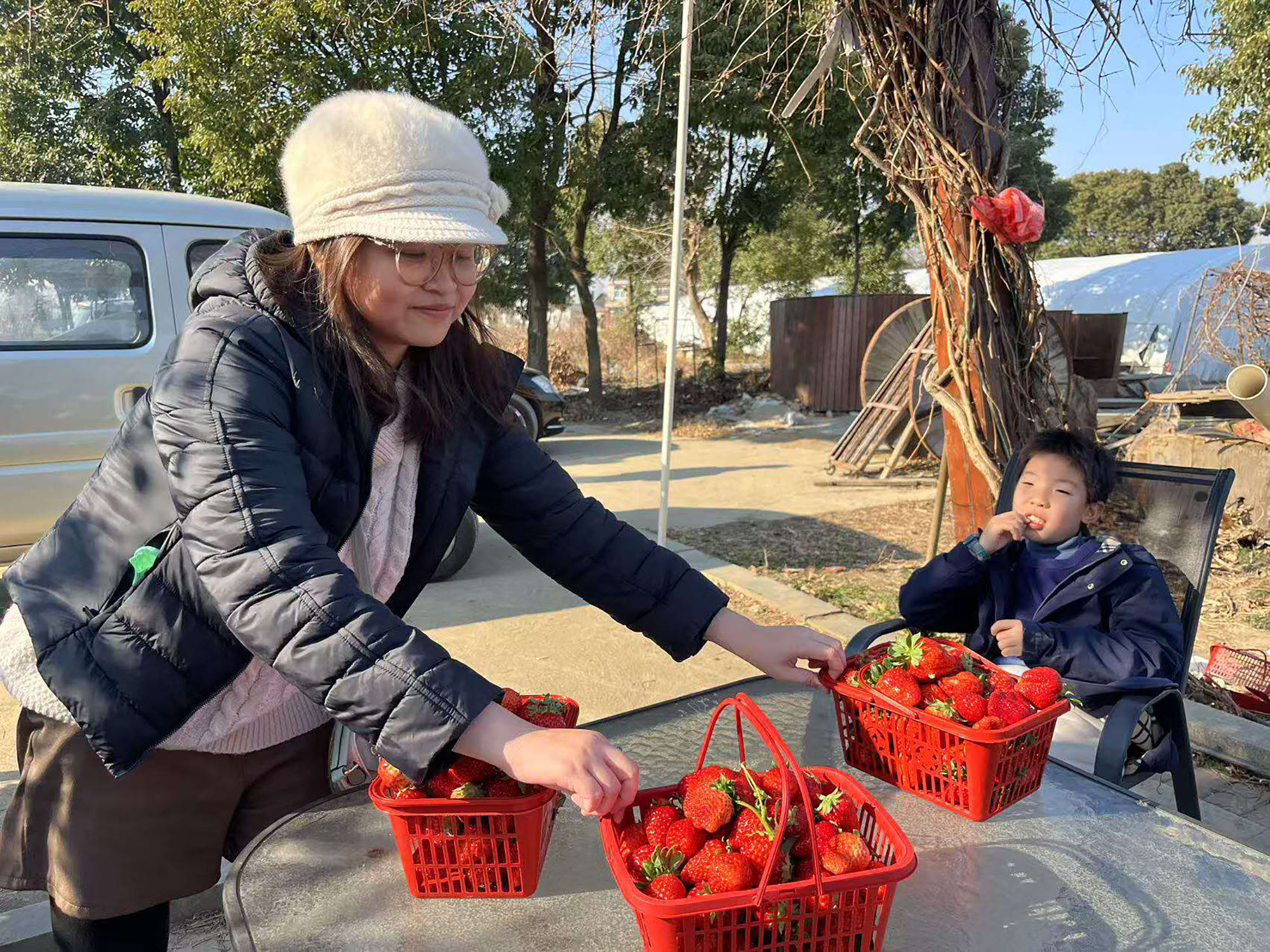 Hai Yen Nguyen:我在中国被温柔接住 6 Hai Yen Nguyen with her host family 5