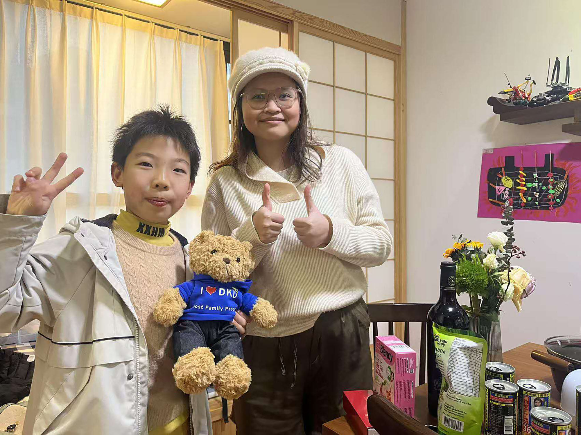 Hai Yen Nguyen:我在中国被温柔接住 7 Hai Yen Nguyen with her host family 7