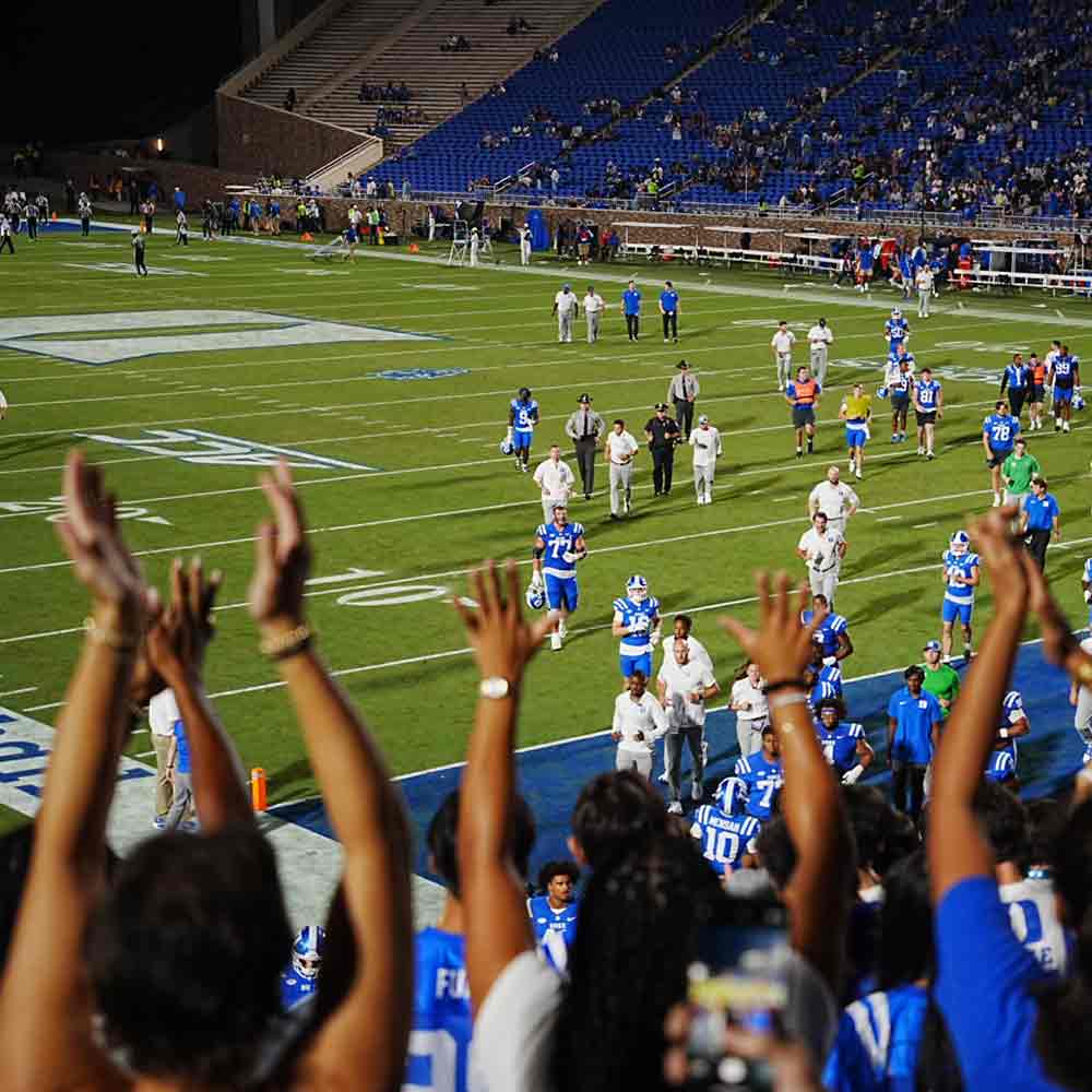 把自己放进体验里——在杜克的打开方式