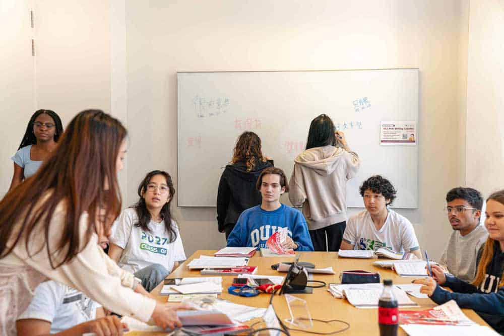 International applications to DKU top 8000 set new record 2 3