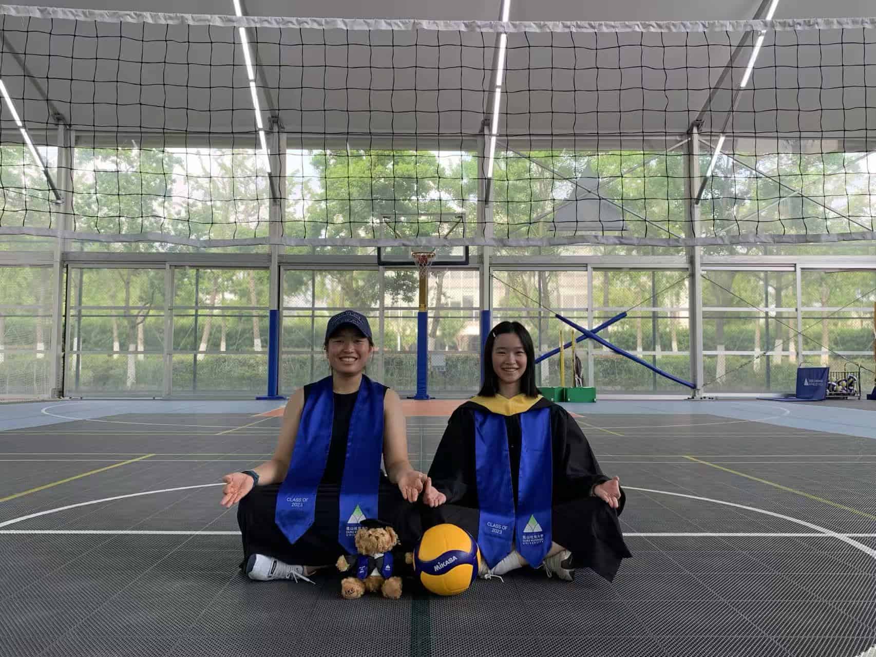 球未落地之前 1 Before the Ball Hits the Floor 5
