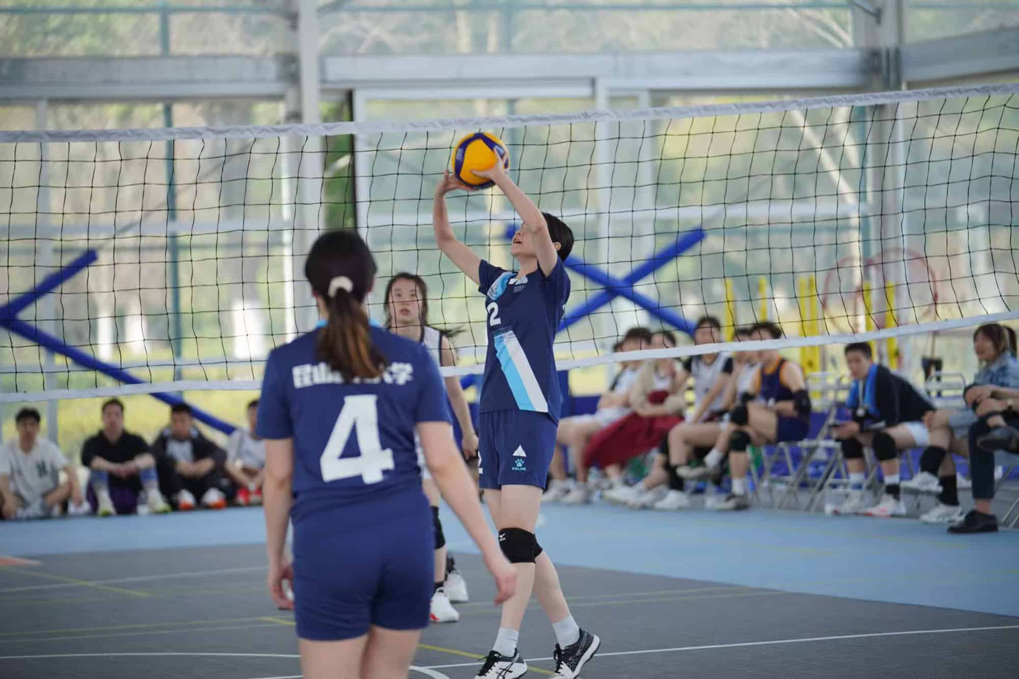 球未落地之前 4 Before the Ball Hits the Floor 8
