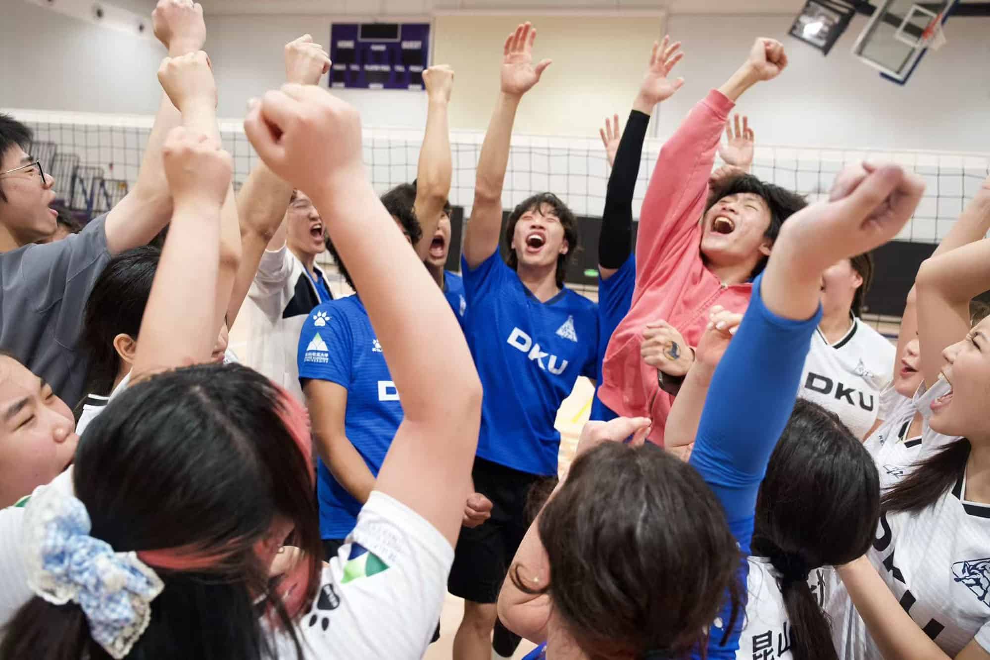 球未落地之前 19 Before the Ball Hits the Floor 3