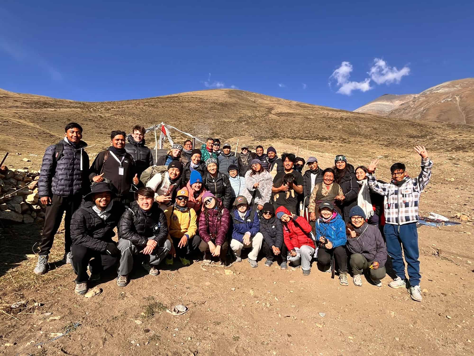 在喜马拉雅,读懂星球健康 19 Into the Himalayas Rethinking Planetary Health 74
