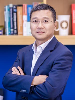 DKU professors win grants from National Natural Science Foundation of China 2